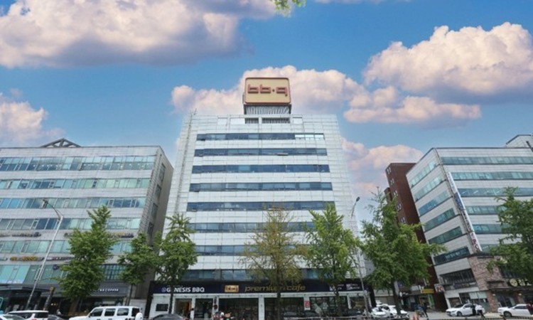 [관전포인트] 제너시스BBQ, 수장 또 교체…1년 이상 ′장수 CEO′ 나올까