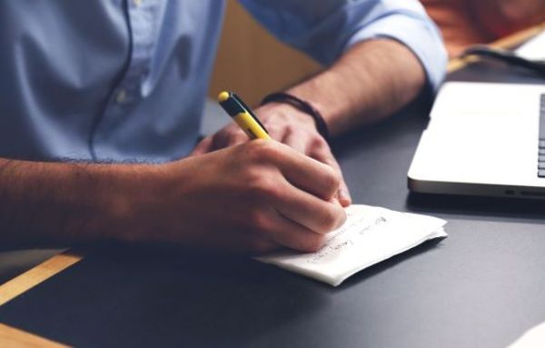 [이슈와 테마]직장인 10명 중 8명 "5인 미만 사업장도 근로기준법 적용해야"