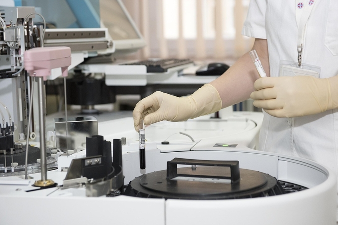 조직을 절개하지 않고 피 한 방울로 암을 찾아내는 ‘액체생검(liquid biopsy)’ 기술이 국내외 의료 현장에서 빠르게 부상하고 있다 사진은 기사와 무관함.(사진=픽사베이)