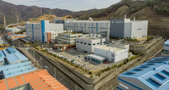 국내 담배시장에서 오랜 기간 강자로 군림해온 한국필립모리스가 최근 인력 감축에 나서 업계 안팎의 곱지 않은 시선을 받고 있다. (사진=한국필립모리스 홈페이지)